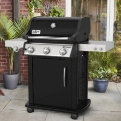 Spirit E-325 GBS Gasbarbecue -Goedkope BBQ Winkel Spirit E325 Mood 1 1800x1800